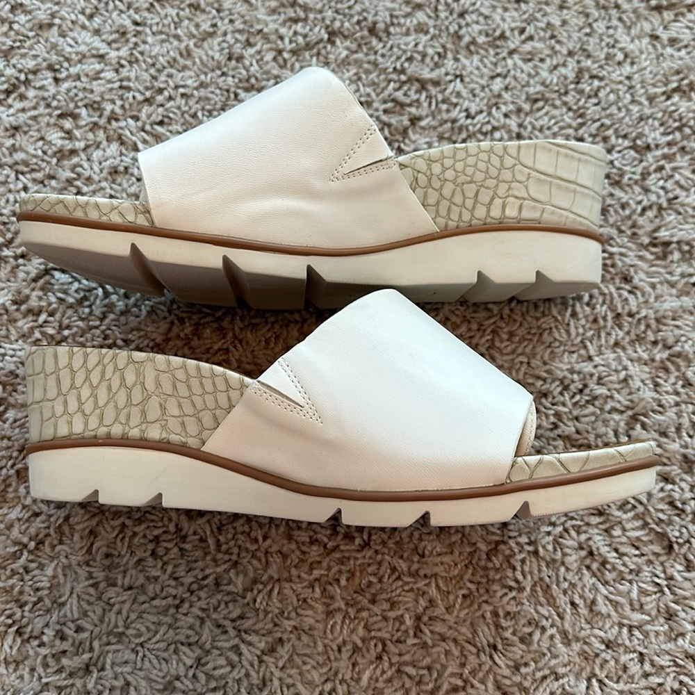 Bear traps posture heels - Picture 2 of 3